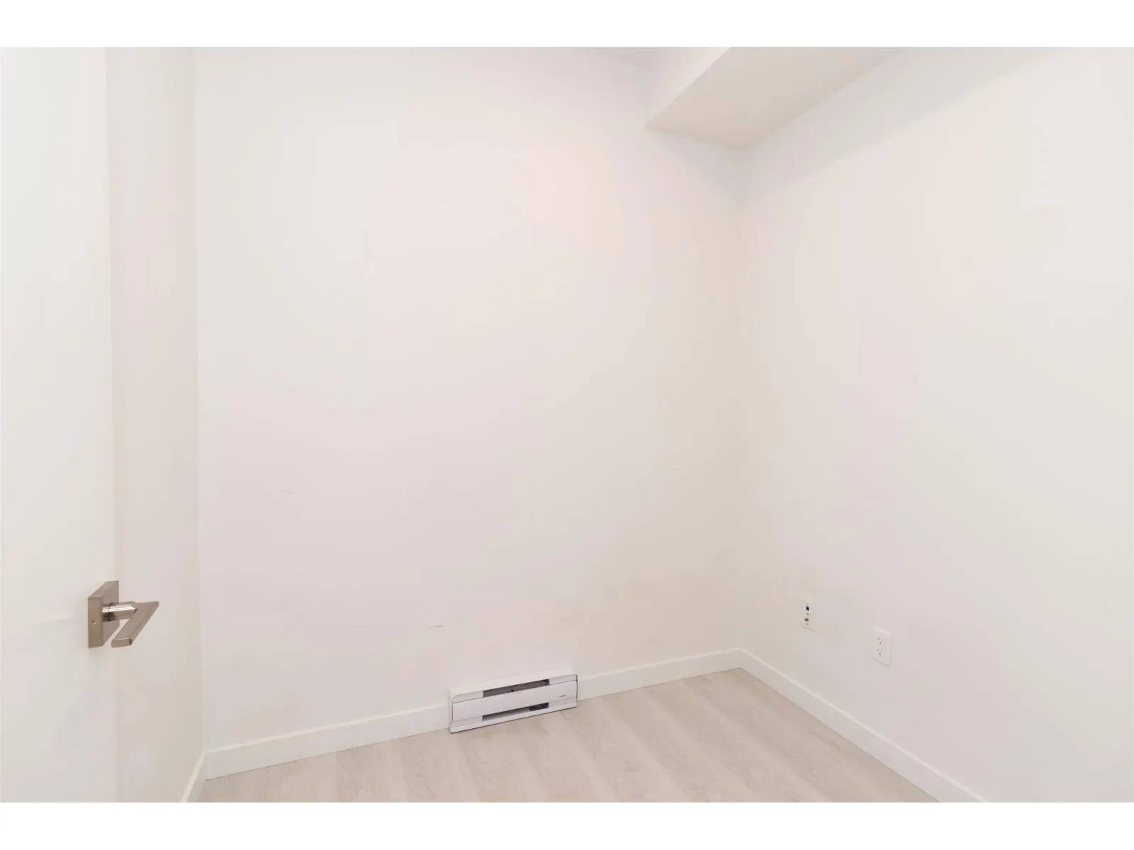 201 13838 108 AVENUE