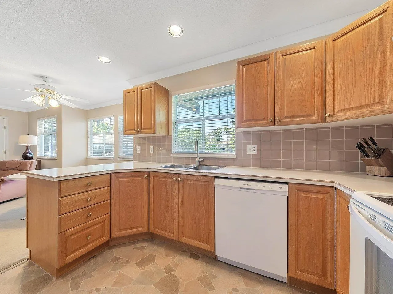190 20391 96 AVENUE