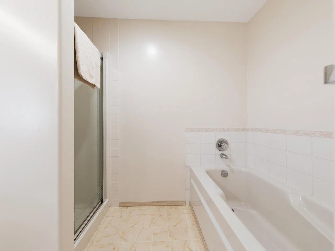 190 20391 96 AVENUE