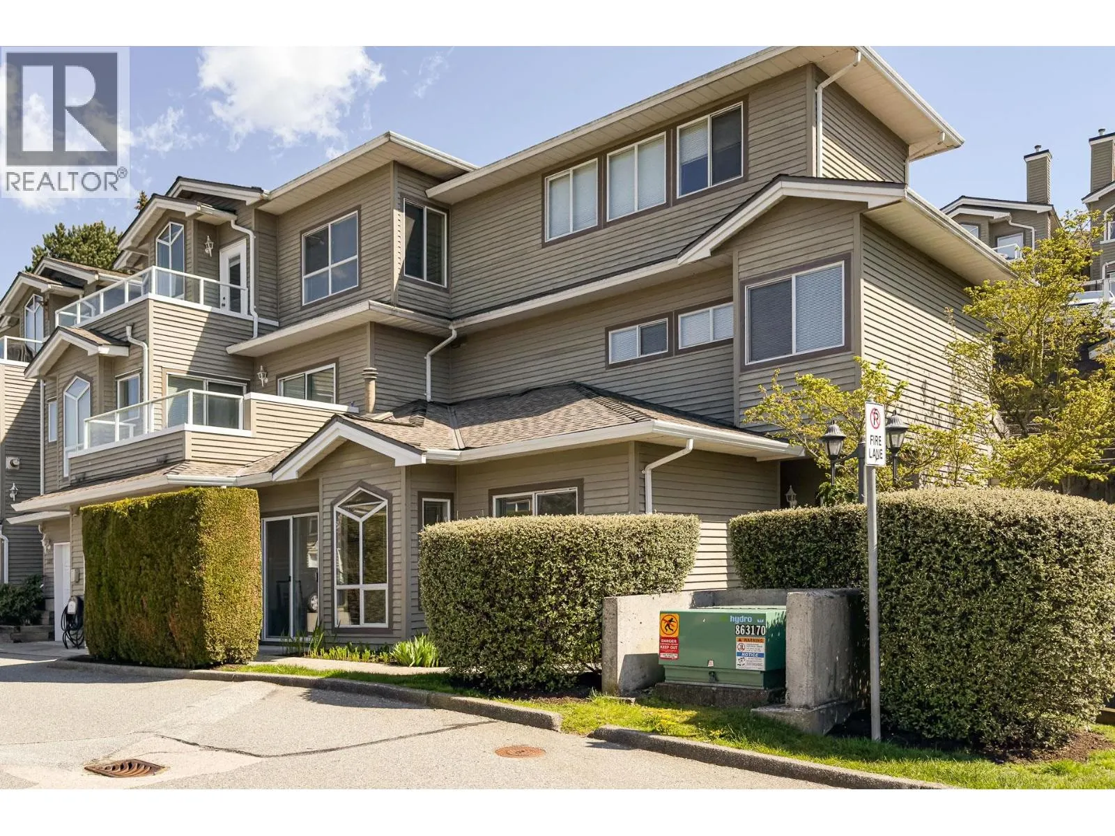 1122 O'FLAHERTY GATE