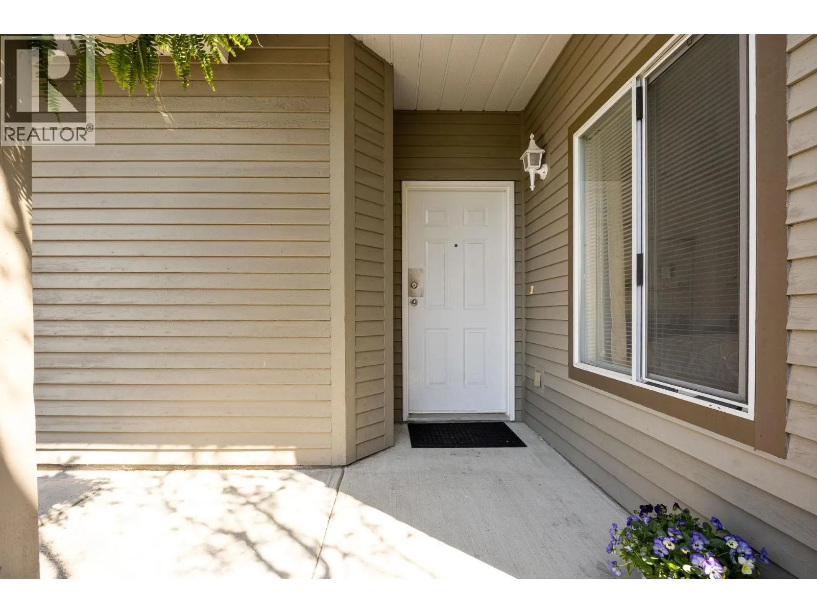 1122 O'FLAHERTY GATE