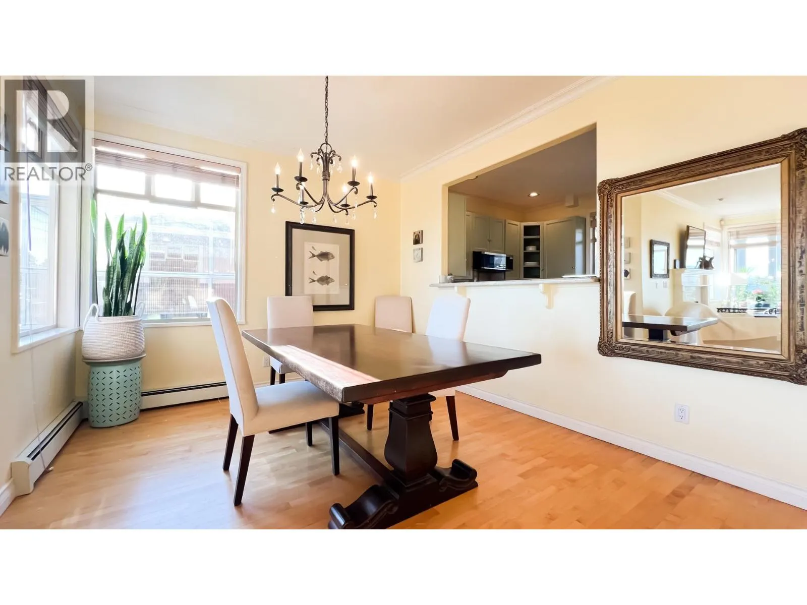 2352 MARINE DRIVE