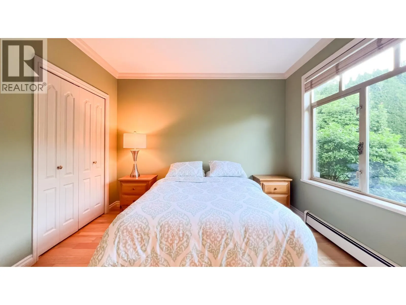 2352 MARINE DRIVE
