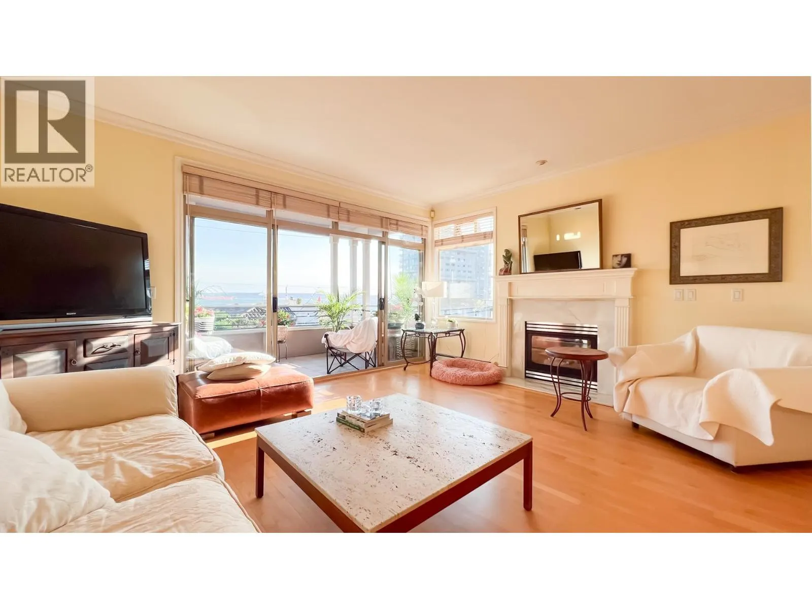2352 MARINE DRIVE