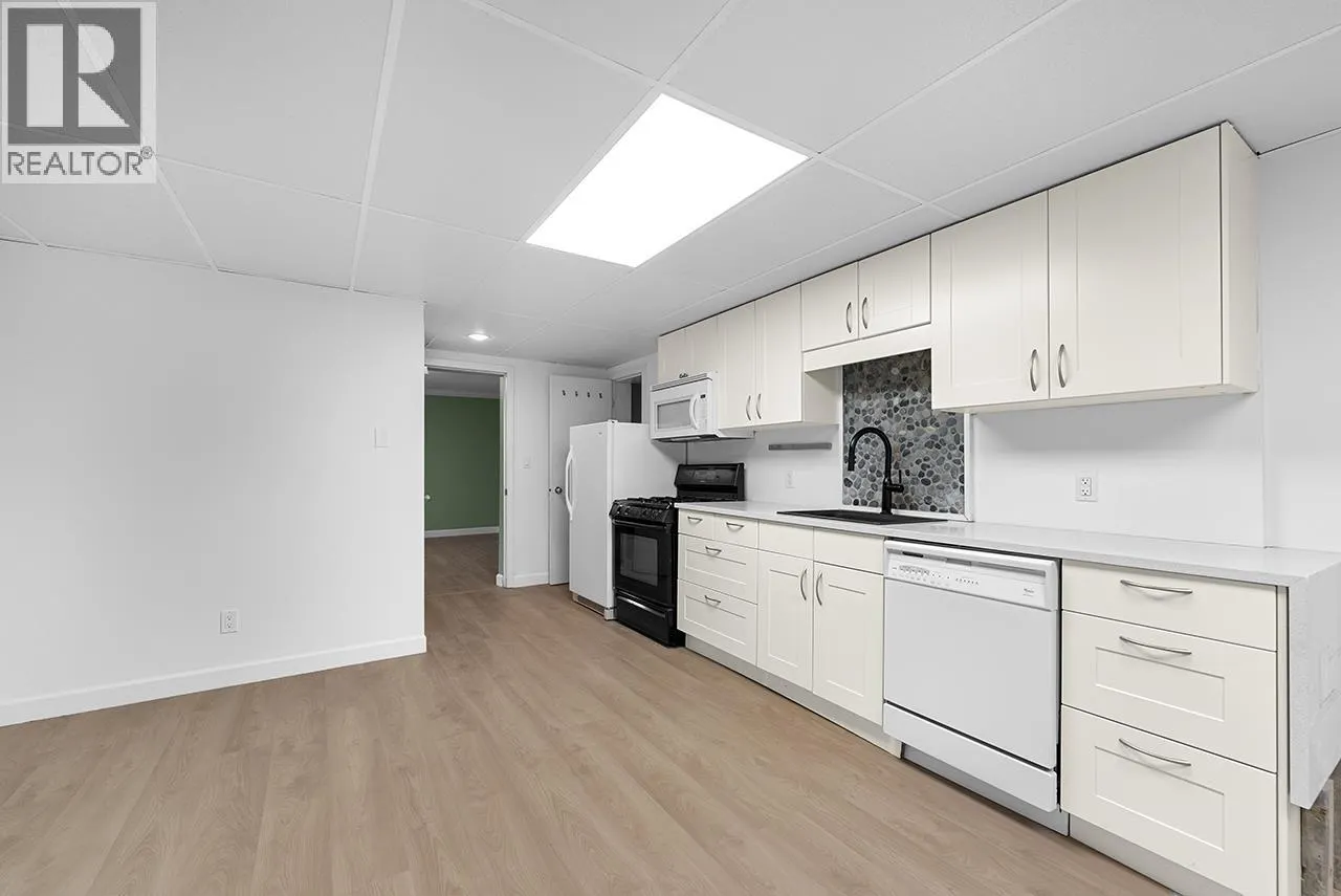 9248 GENERAL CURRIE ROAD