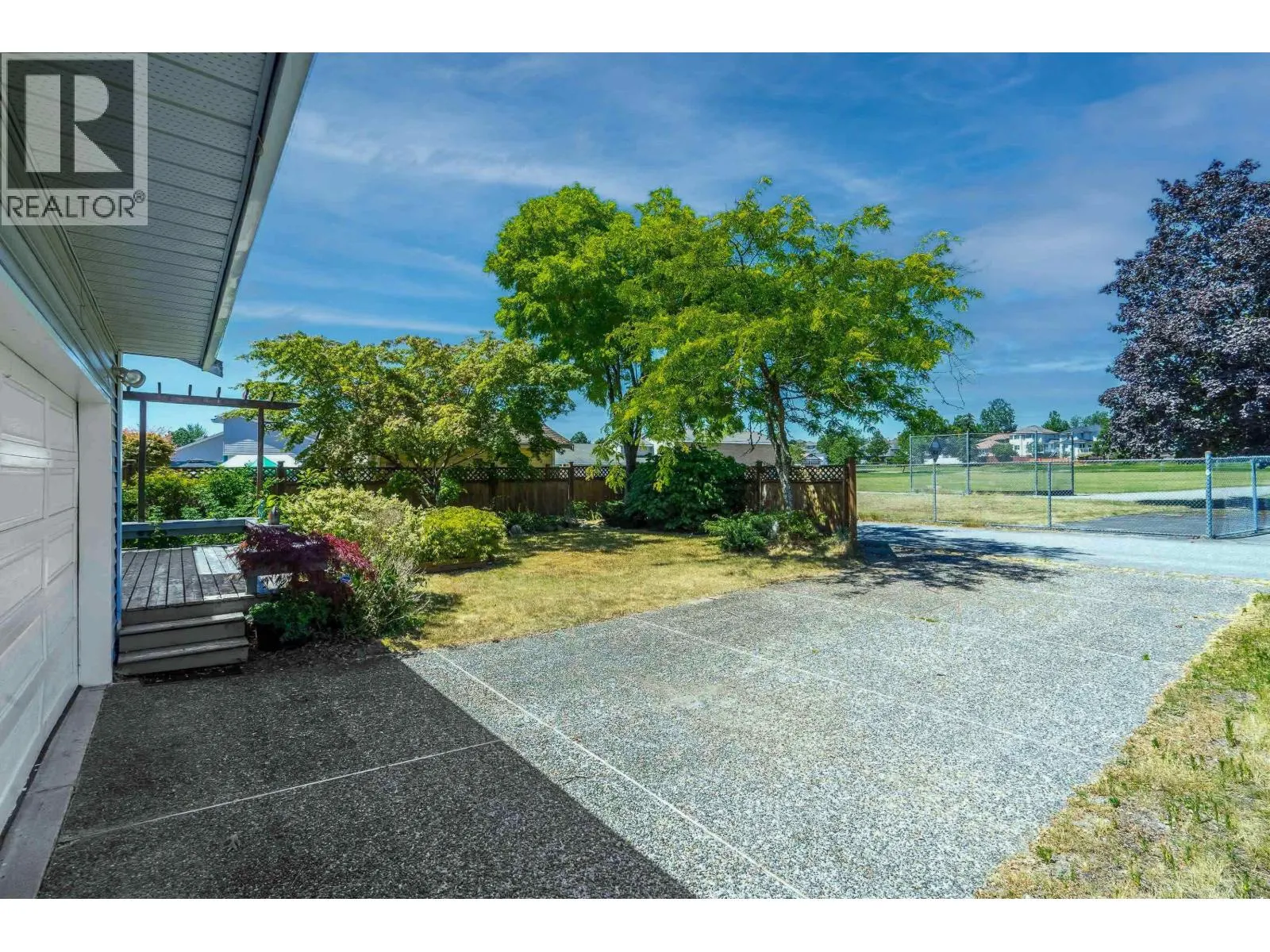 915 CITADEL DRIVE