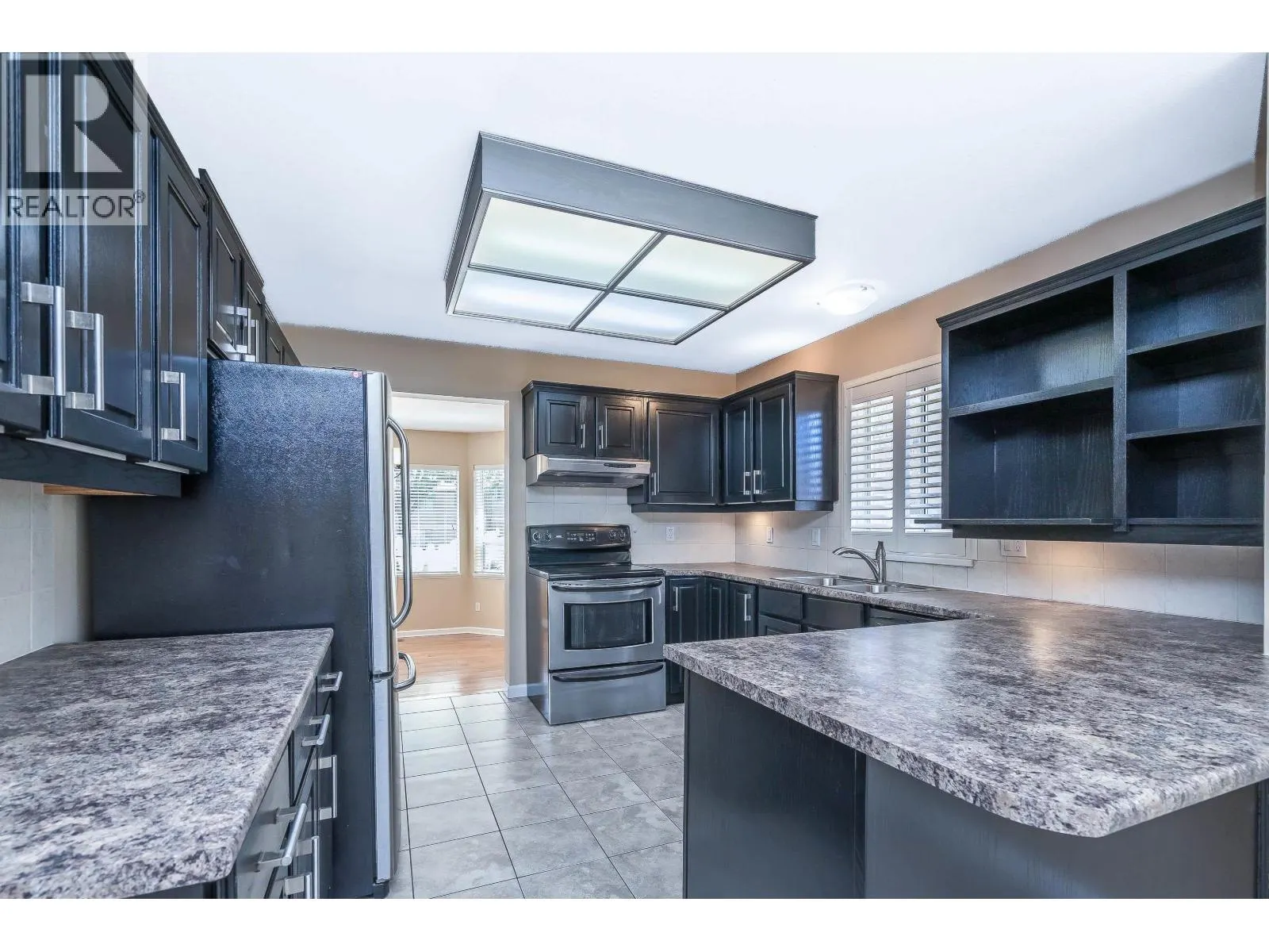 915 CITADEL DRIVE