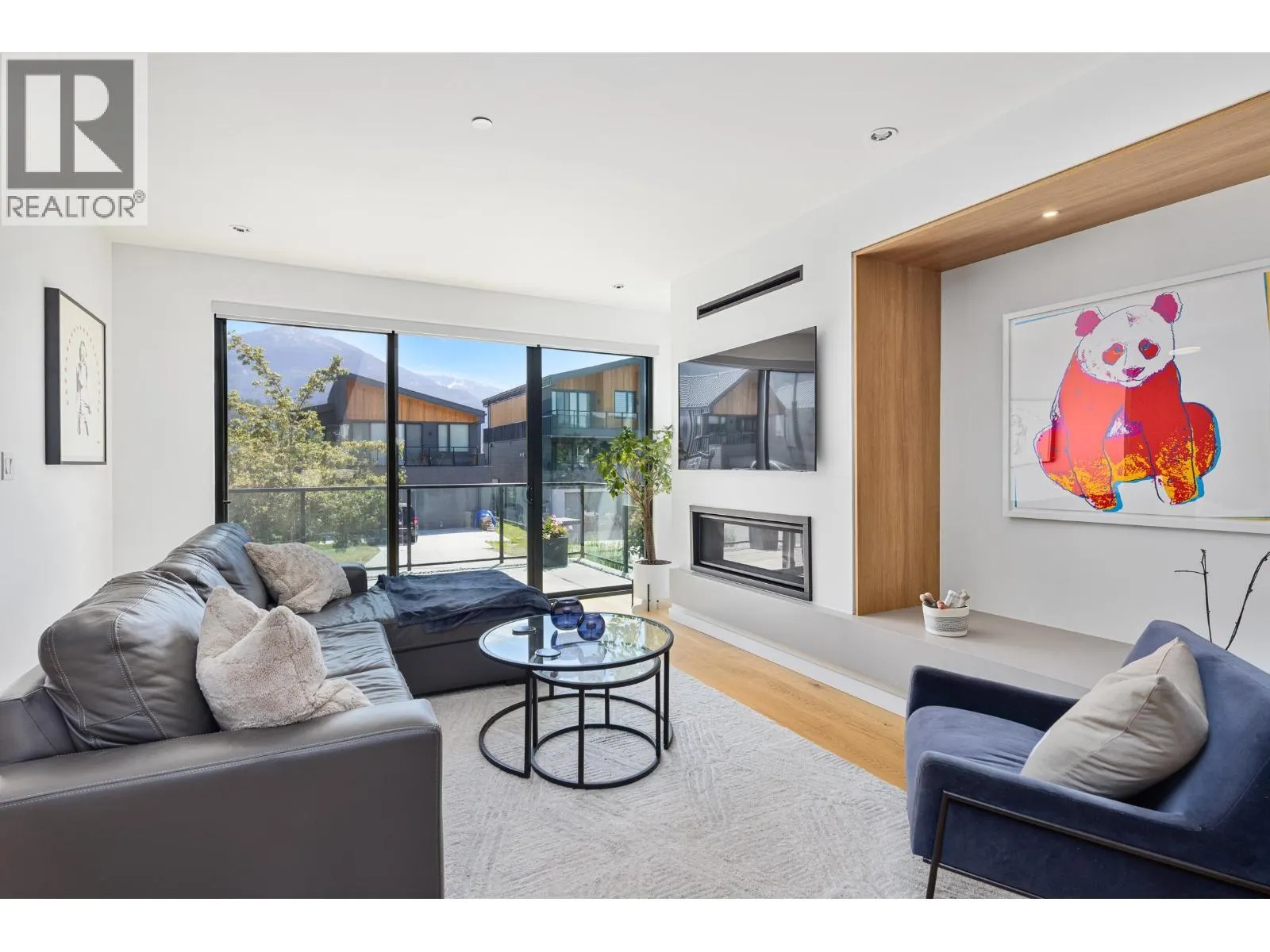 2959 HUCKLEBERRY DRIVE