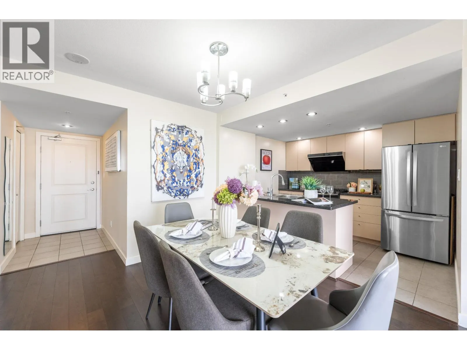 1501 9133 HEMLOCK DRIVE