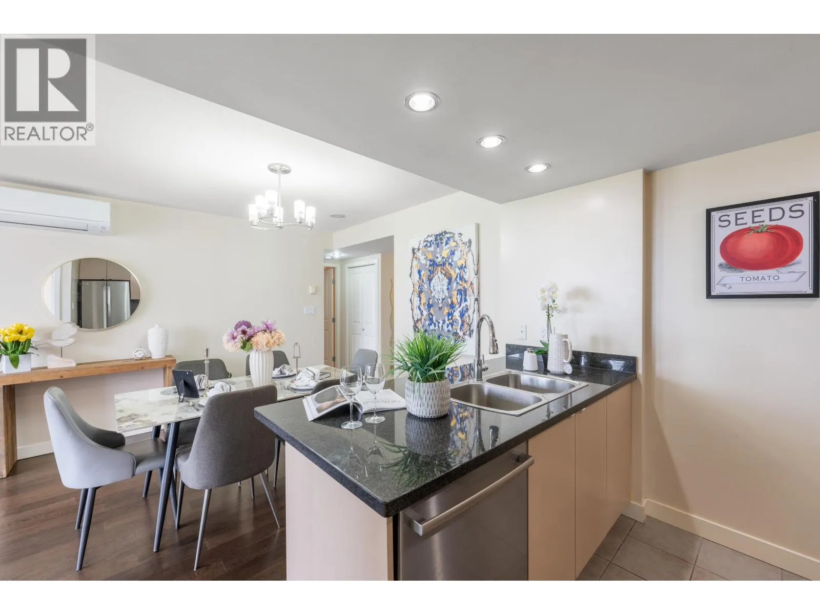 1501 9133 HEMLOCK DRIVE