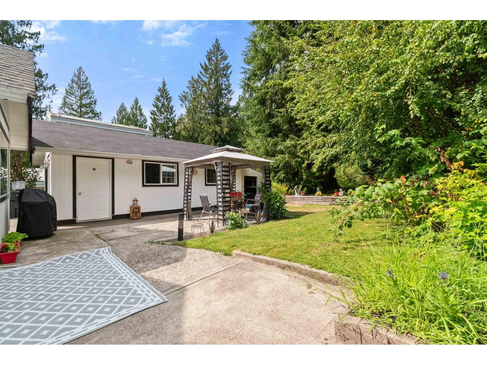 66655 STEPHENS ROAD|Kawkawa Lake