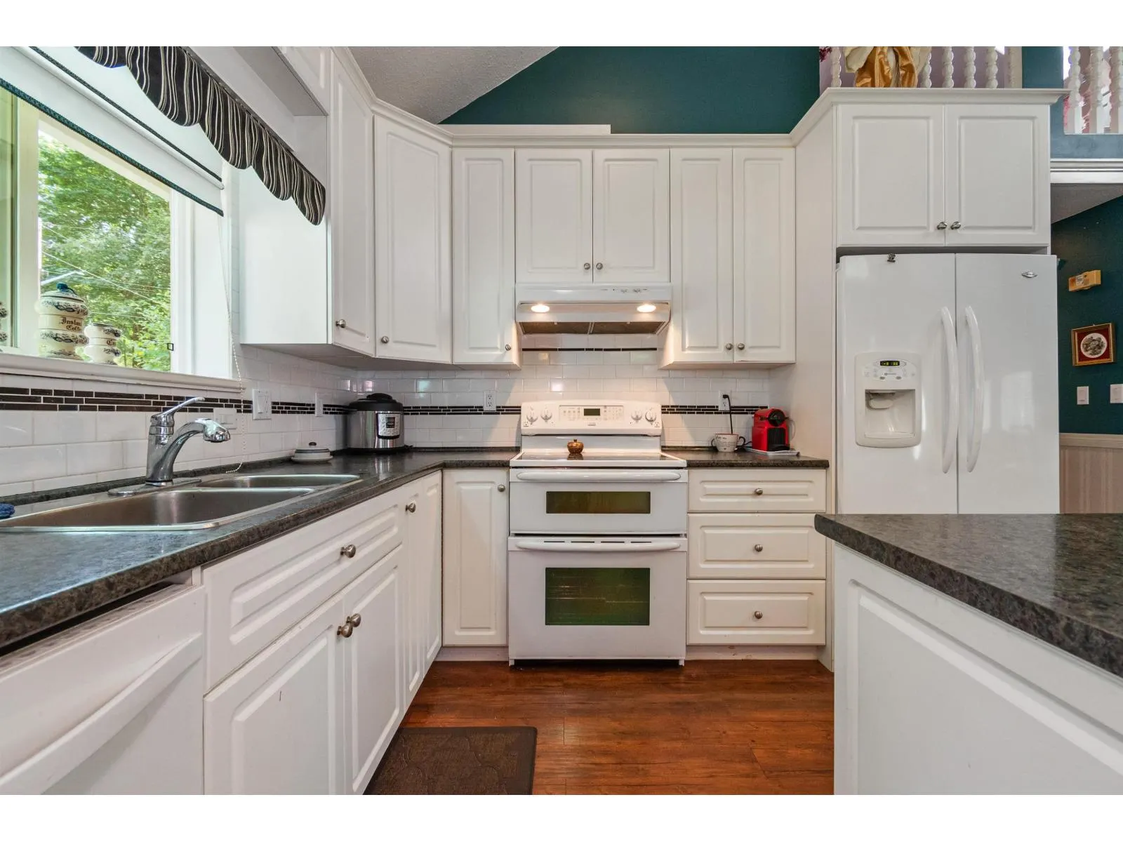 66655 STEPHENS ROAD|Kawkawa Lake