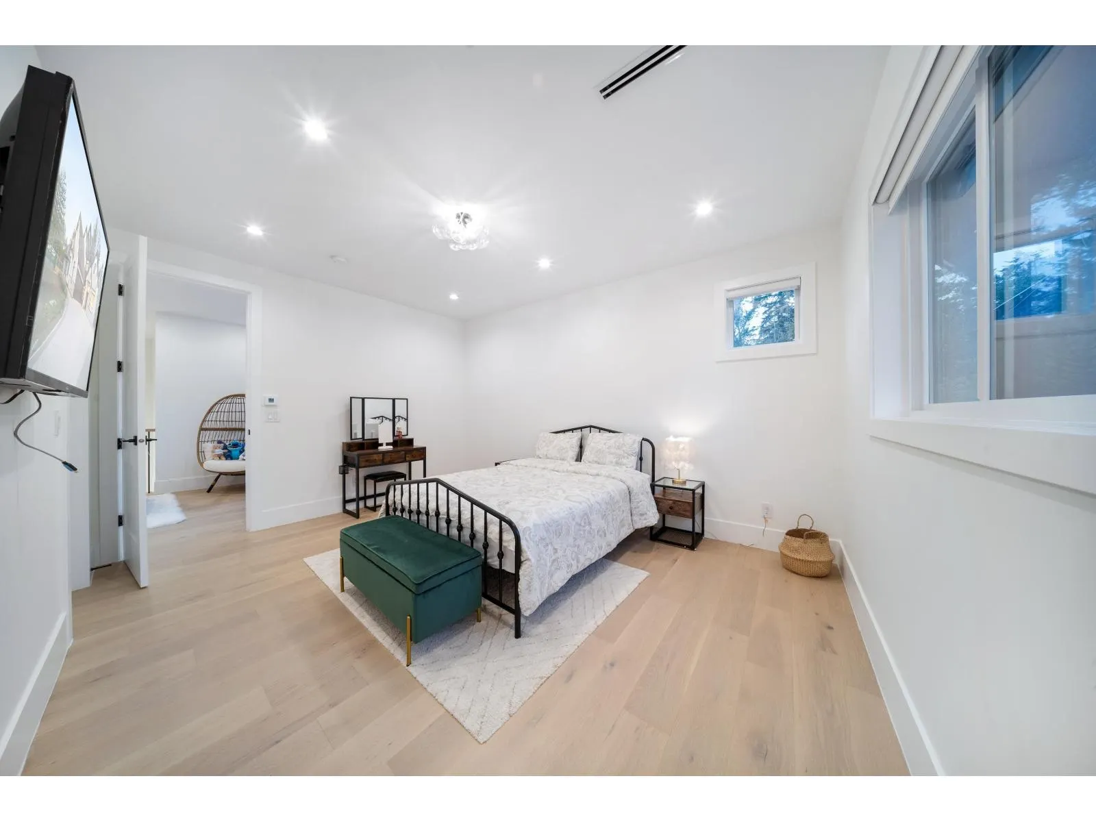 14022 20A AVENUE