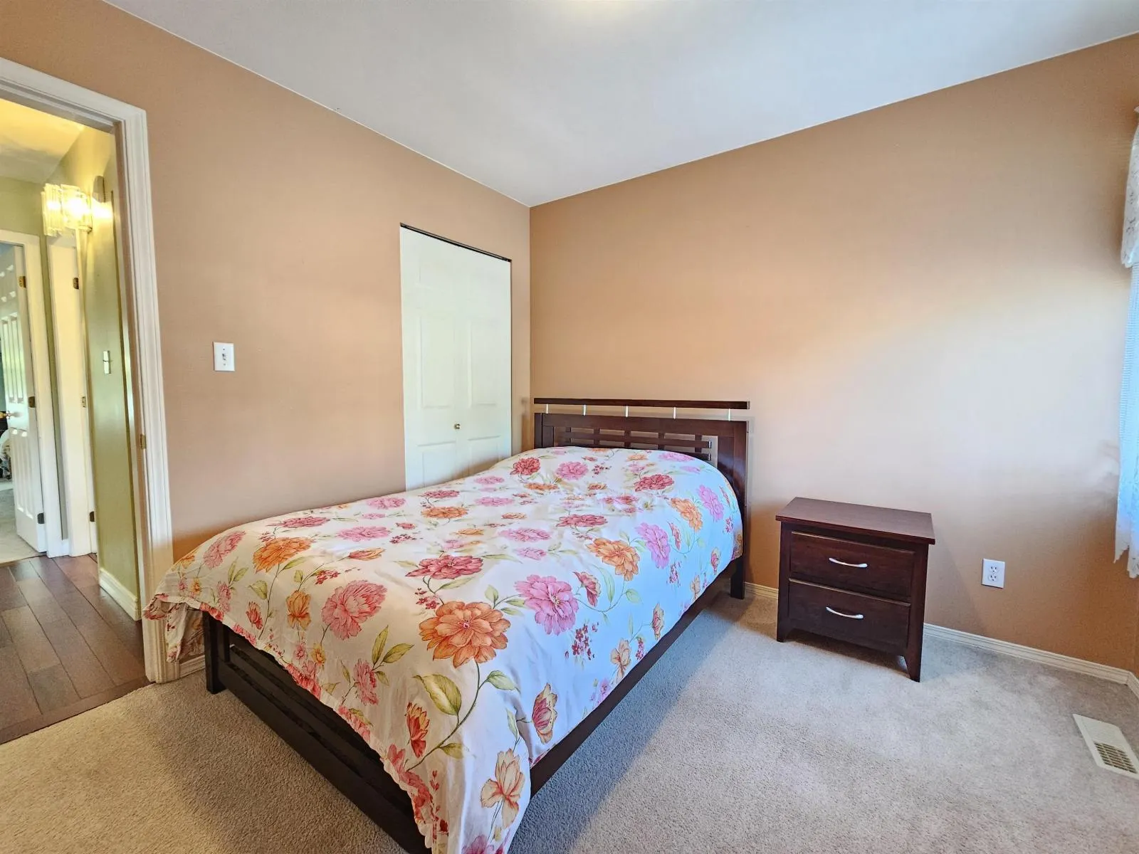 8435 COX DRIVE