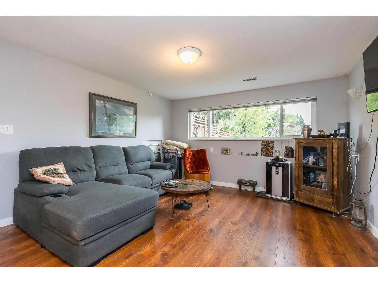 8119 BROWN CRESCENT