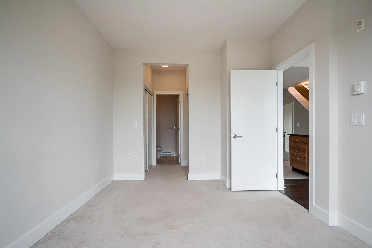 423 6688 120 STREET