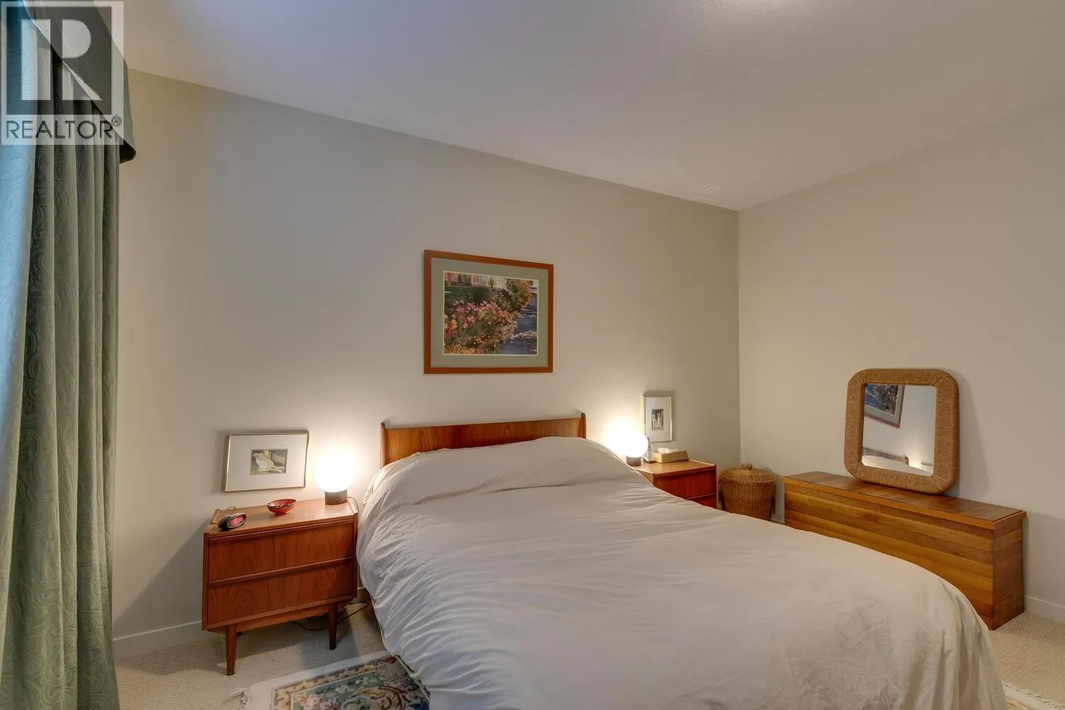 301 40437 TANTALUS ROAD