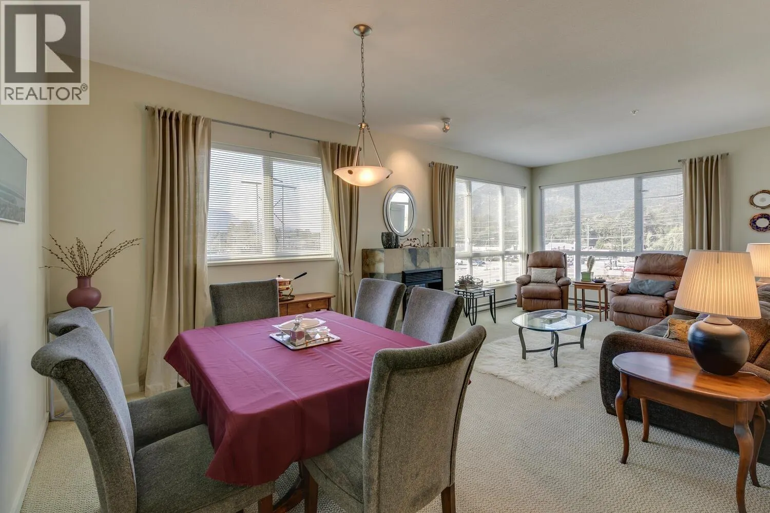 301 40437 TANTALUS ROAD