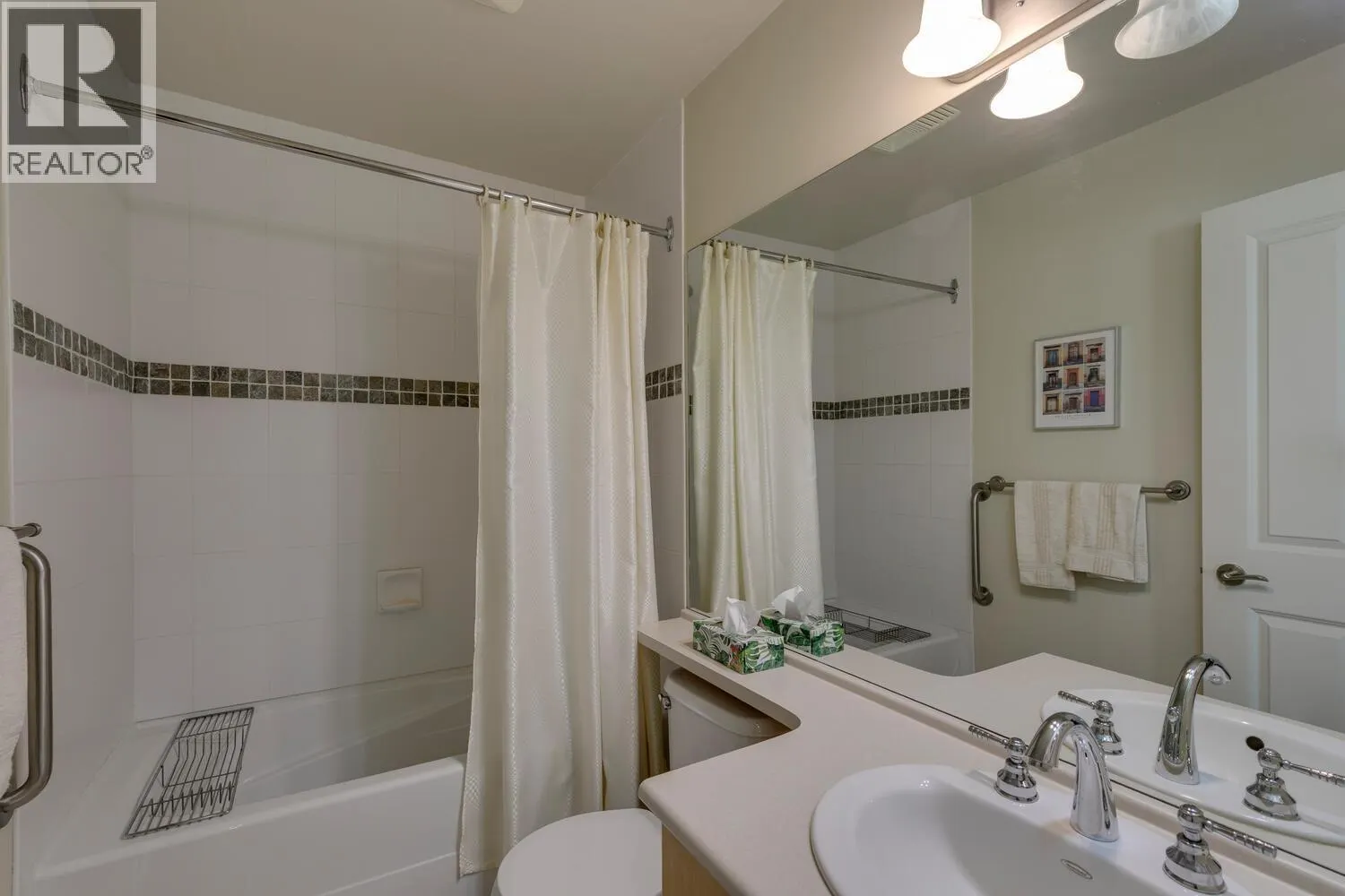 301 40437 TANTALUS ROAD