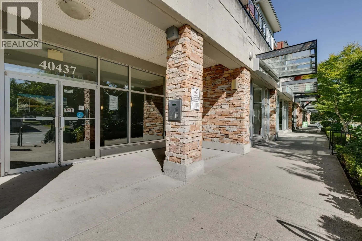 301 40437 TANTALUS ROAD