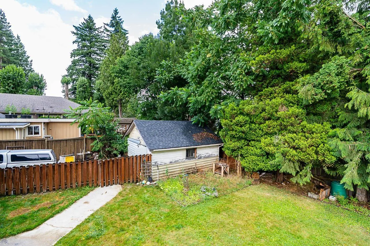 2224 MOULDSTADE ROAD