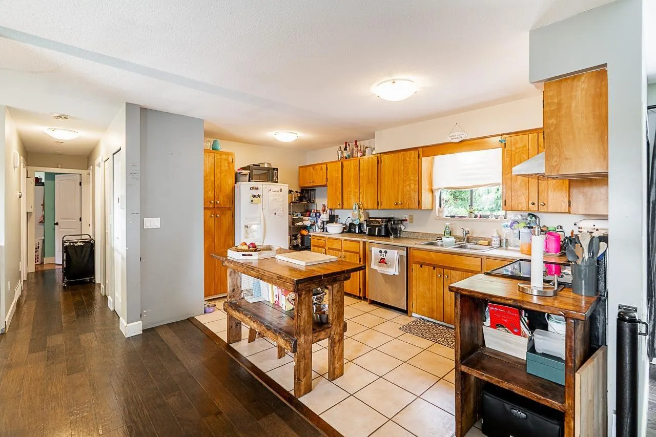 2224 MOULDSTADE ROAD