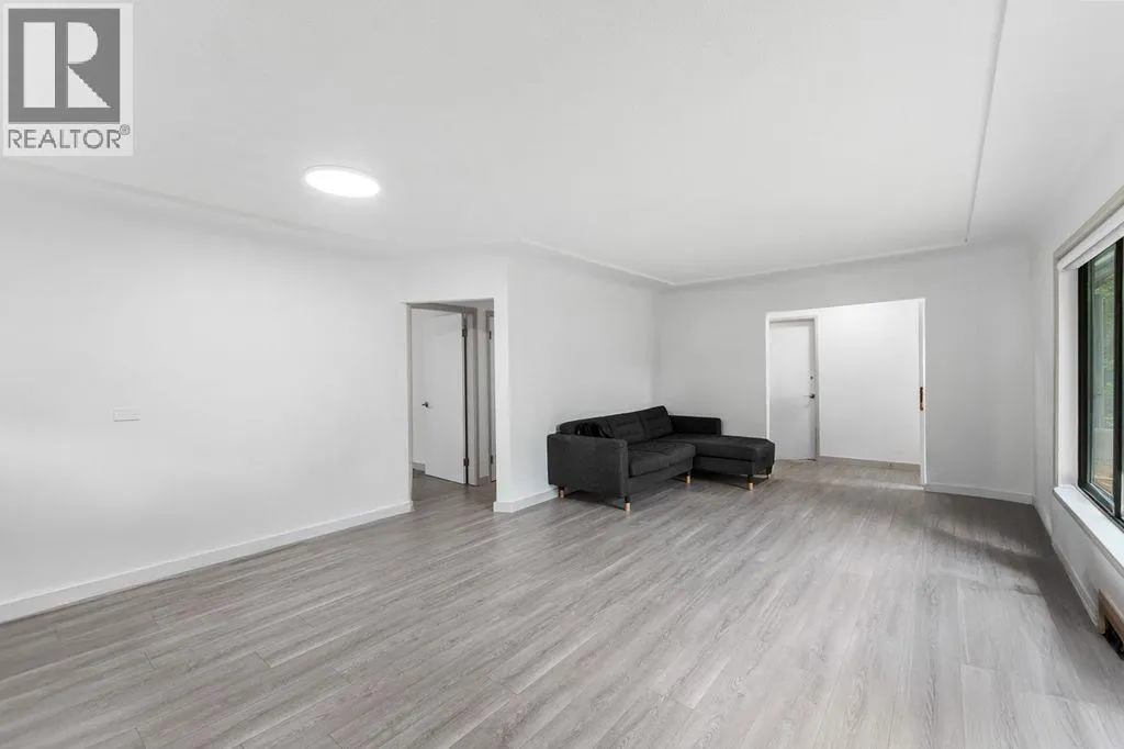 3008 GARDEN DRIVE