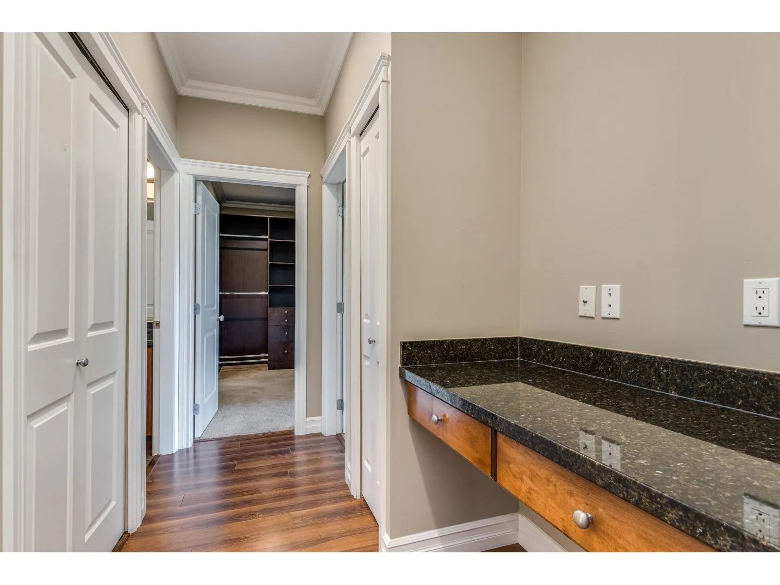 307 33755 7 AVENUE