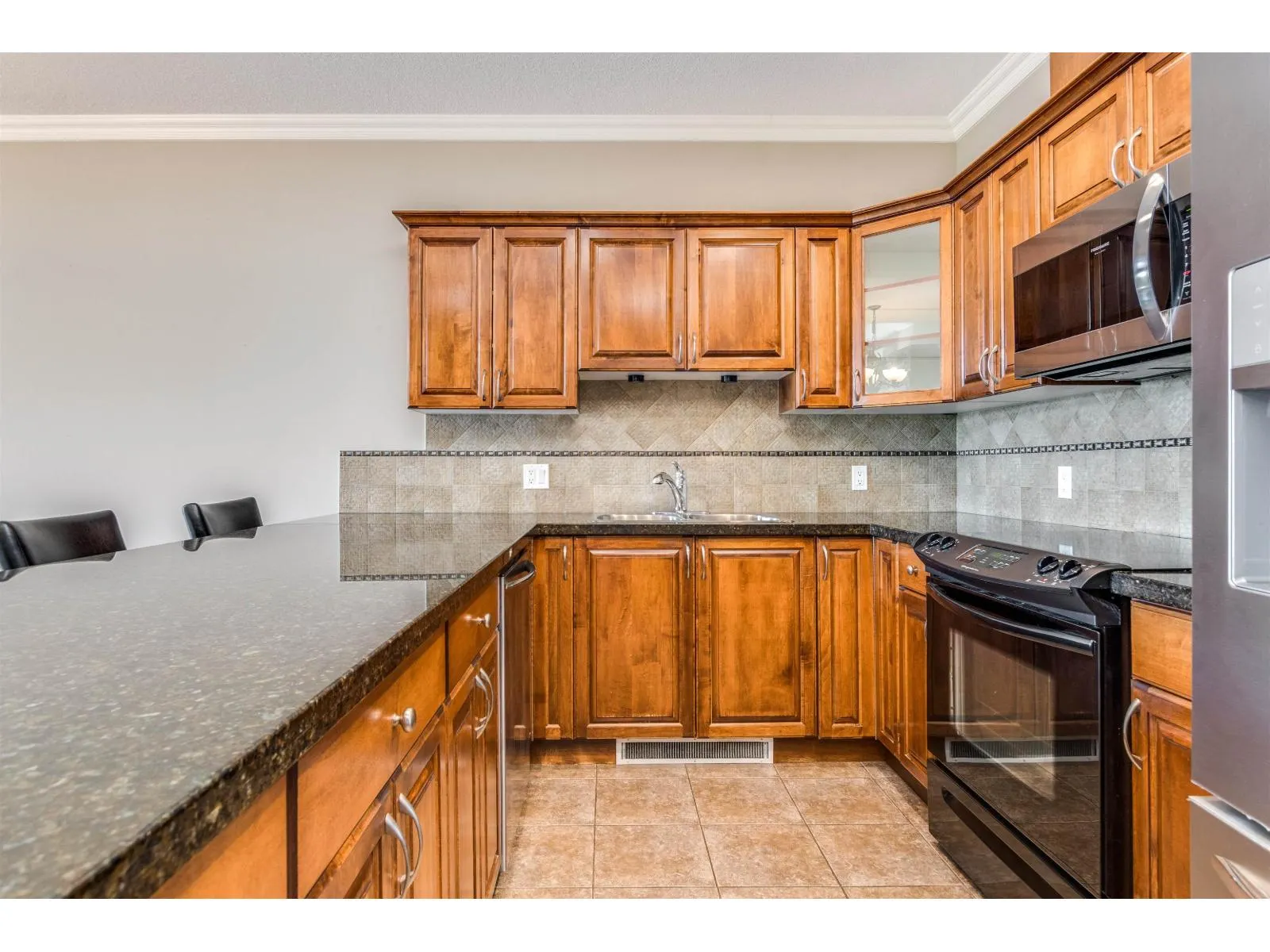 307 33755 7 AVENUE
