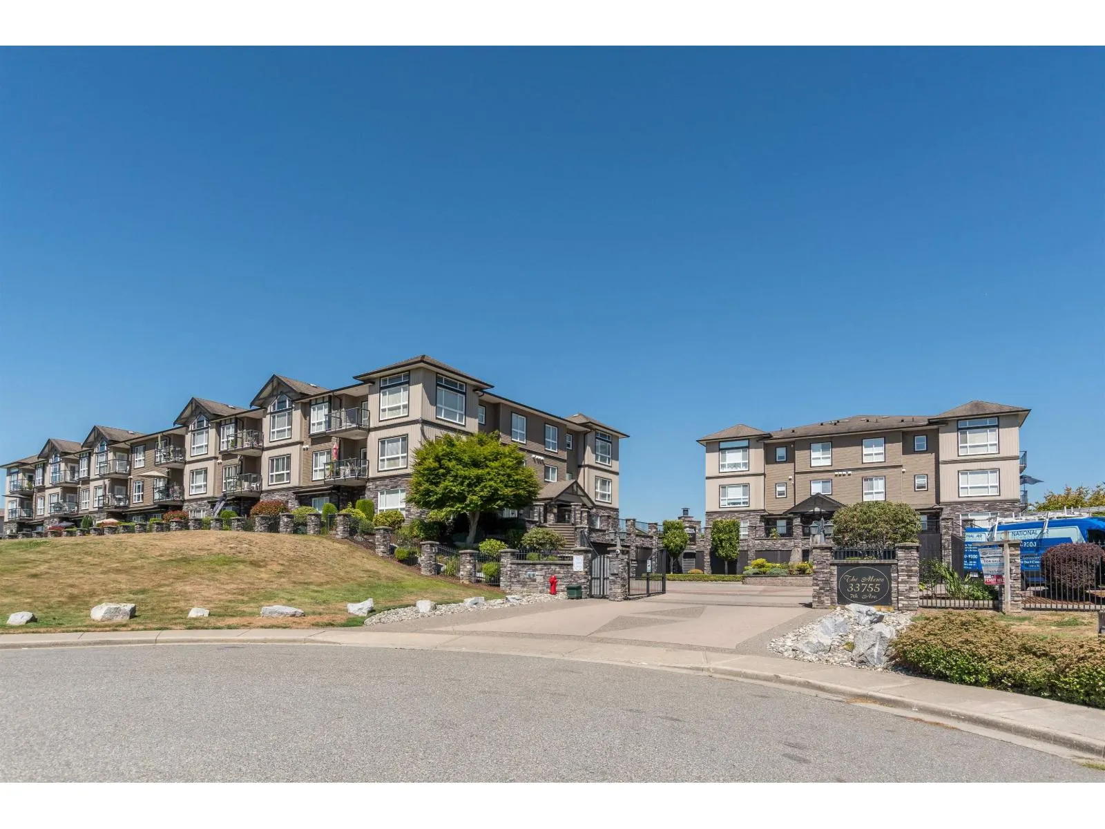 307 33755 7 AVENUE