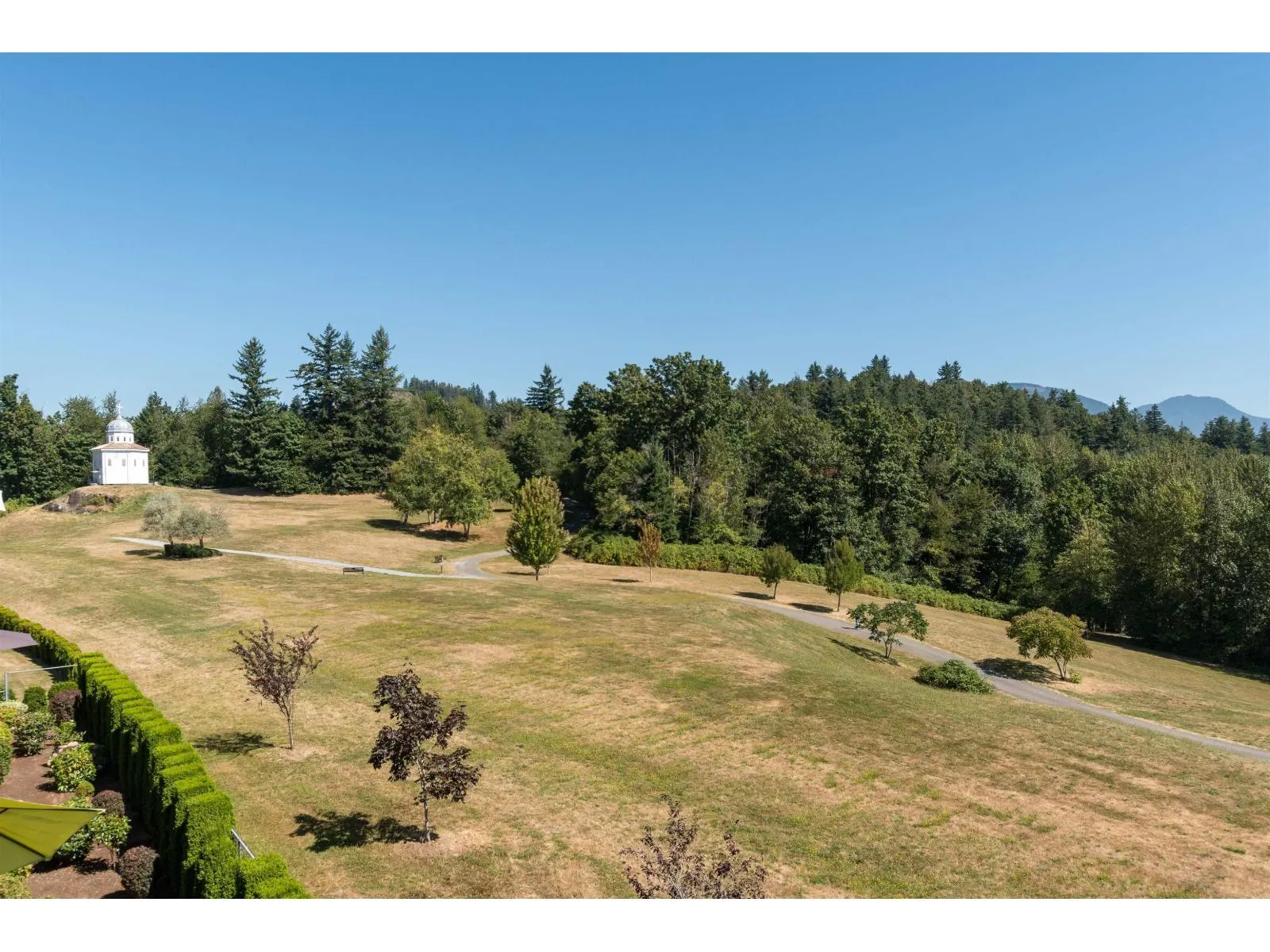 307 33755 7 AVENUE