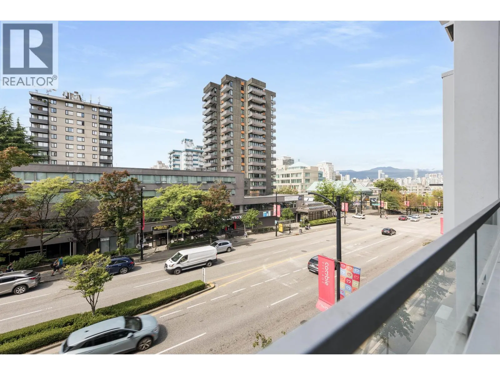 309 2888 CAMBIE STREET