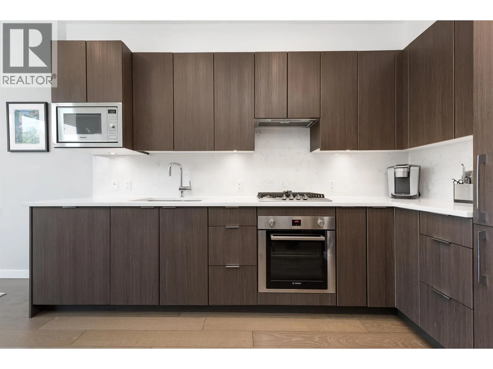 309 2888 CAMBIE STREET