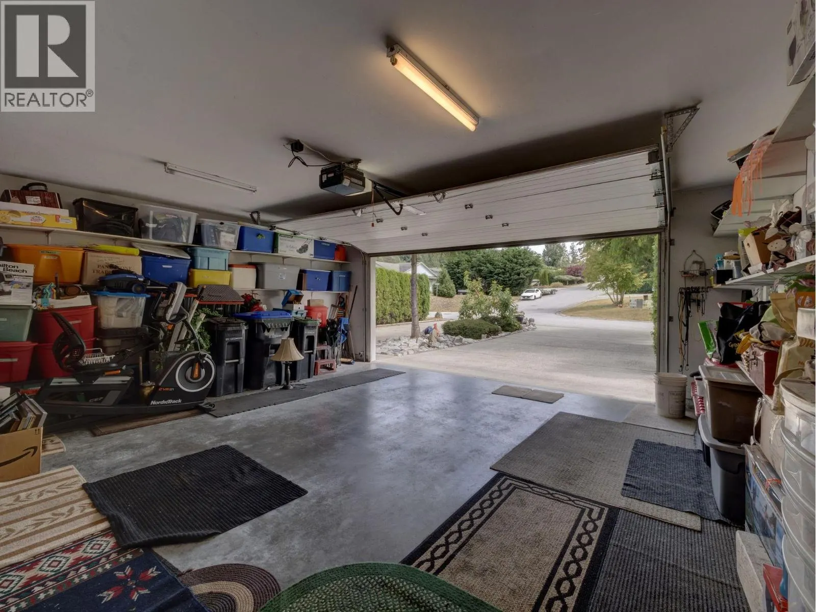5629 CURTIS PLACE