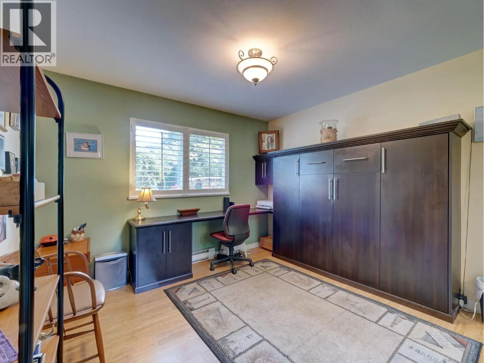 5629 CURTIS PLACE