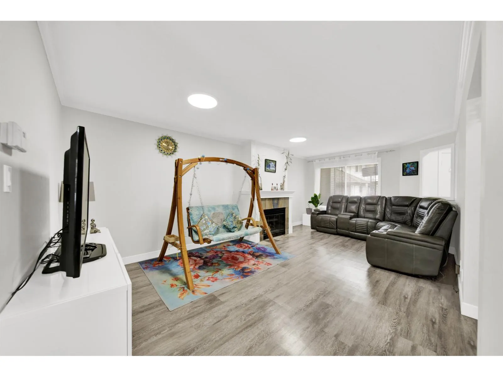 103 16275 85 AVENUE