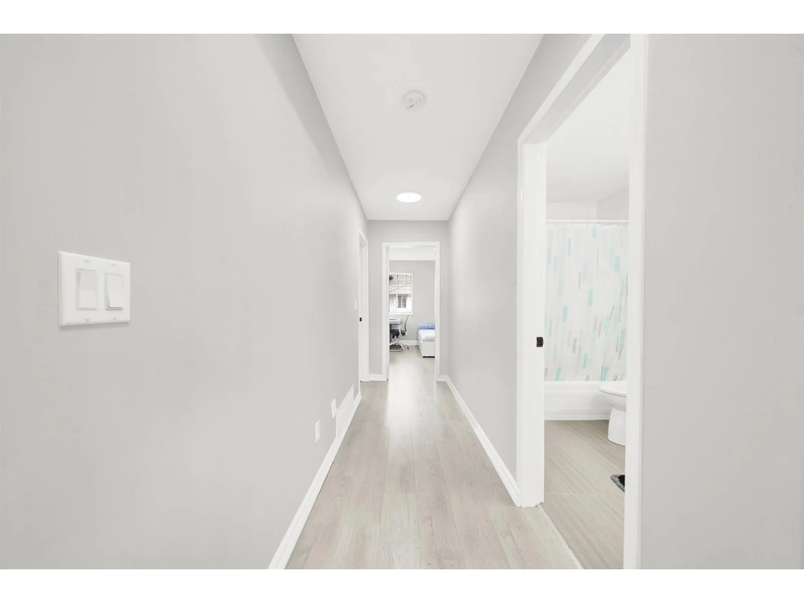 103 16275 85 AVENUE