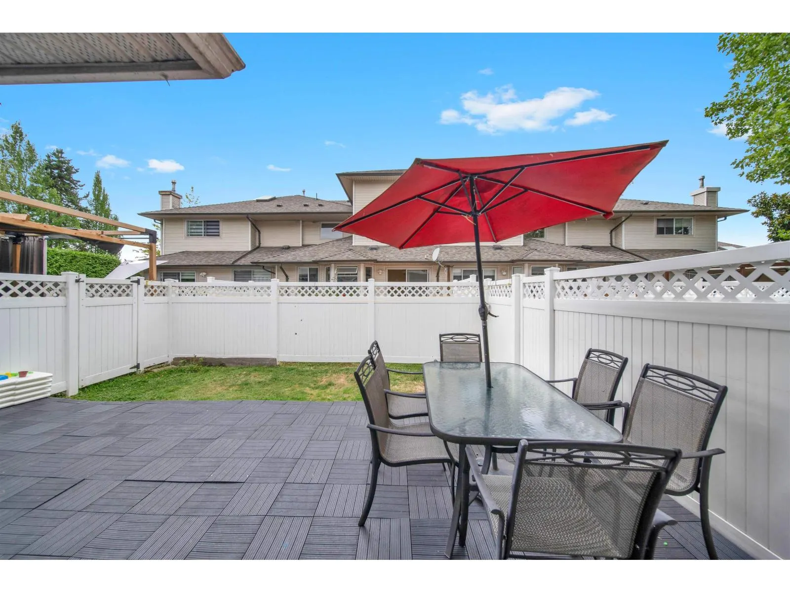 103 16275 85 AVENUE