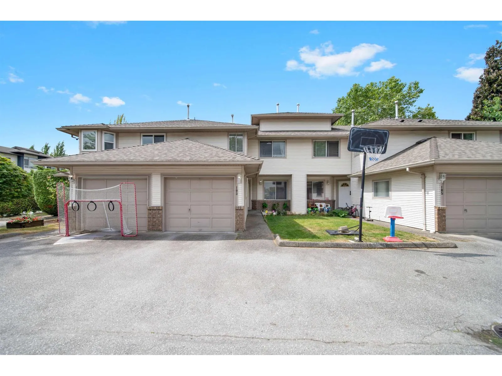 103 16275 85 AVENUE