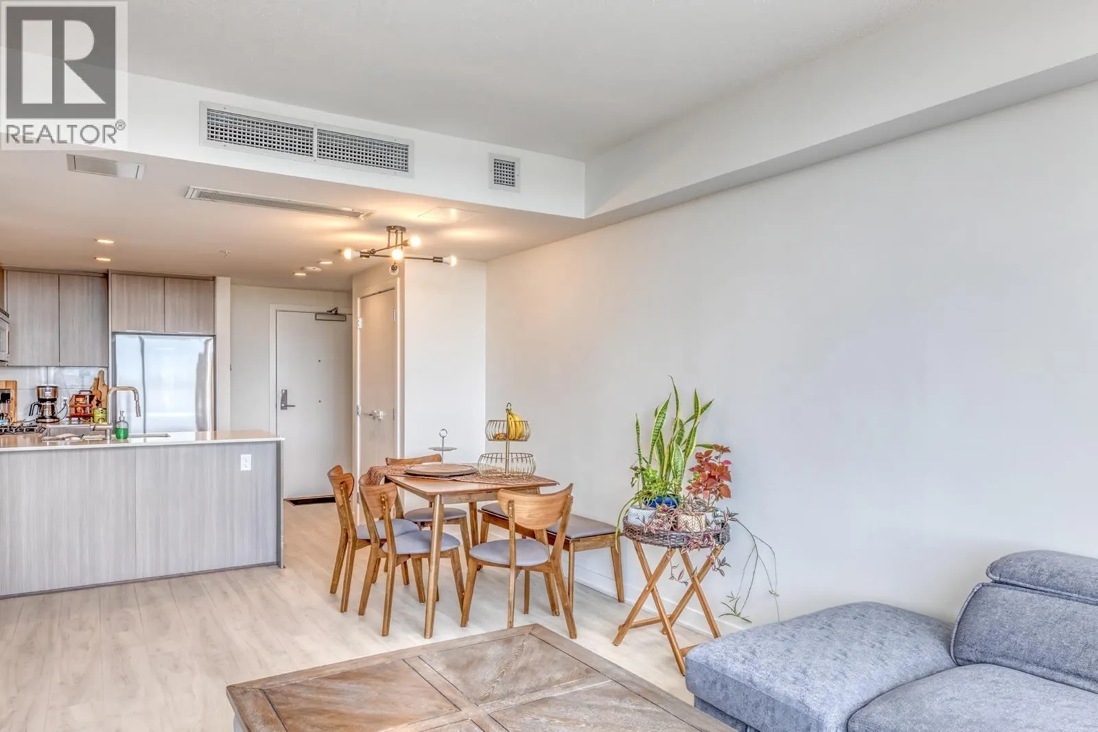 1304 1471 HUNTER STREET