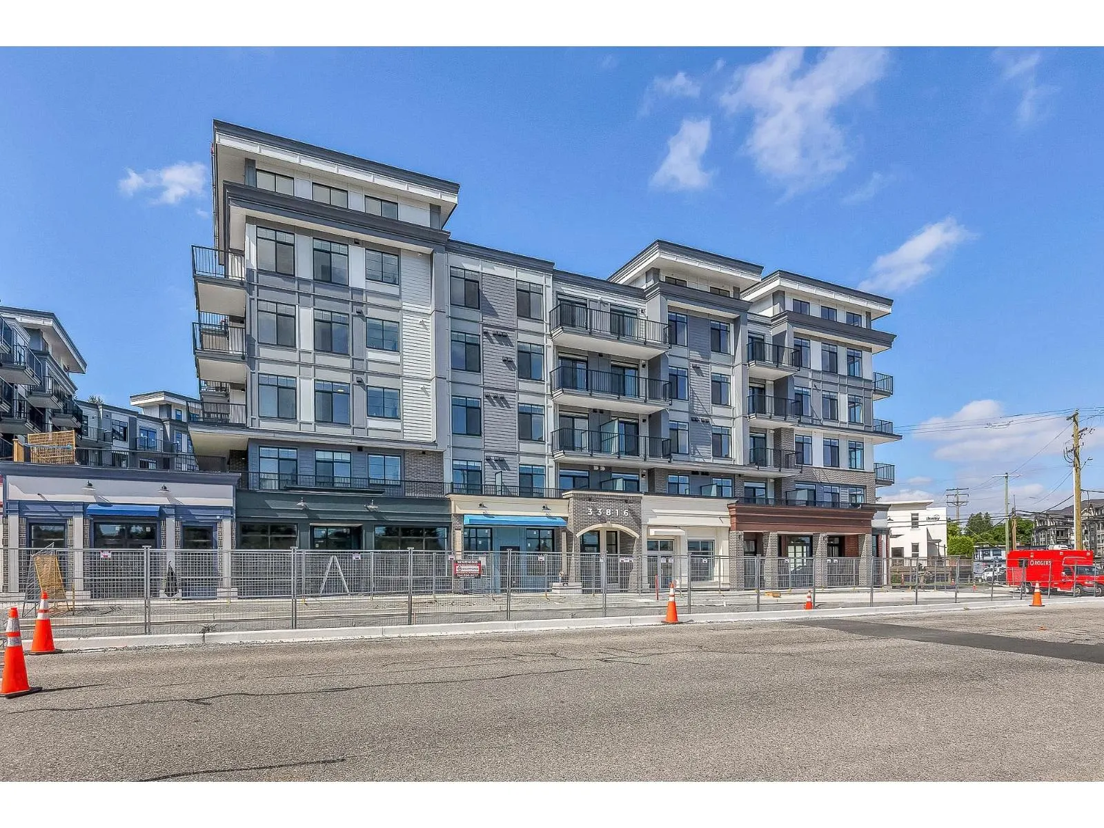 511 33816 SOUTH FRASER WAY