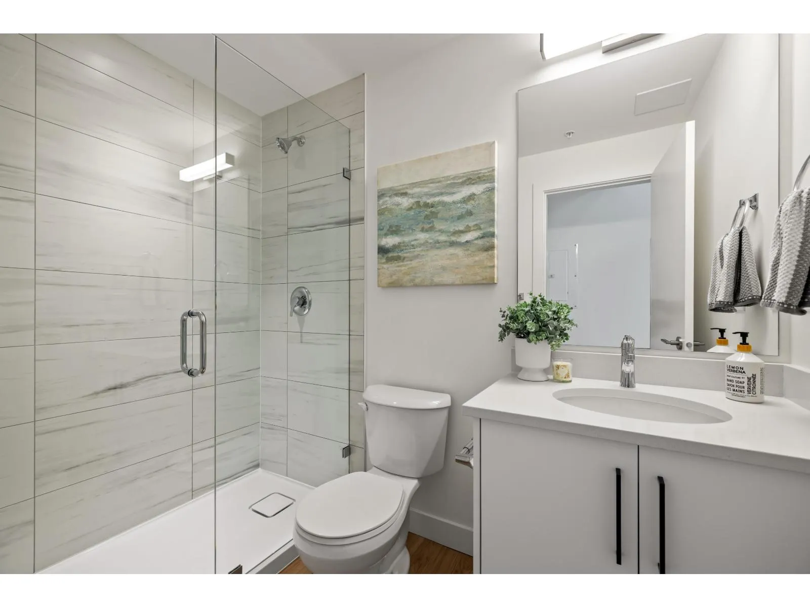 511 33816 SOUTH FRASER WAY