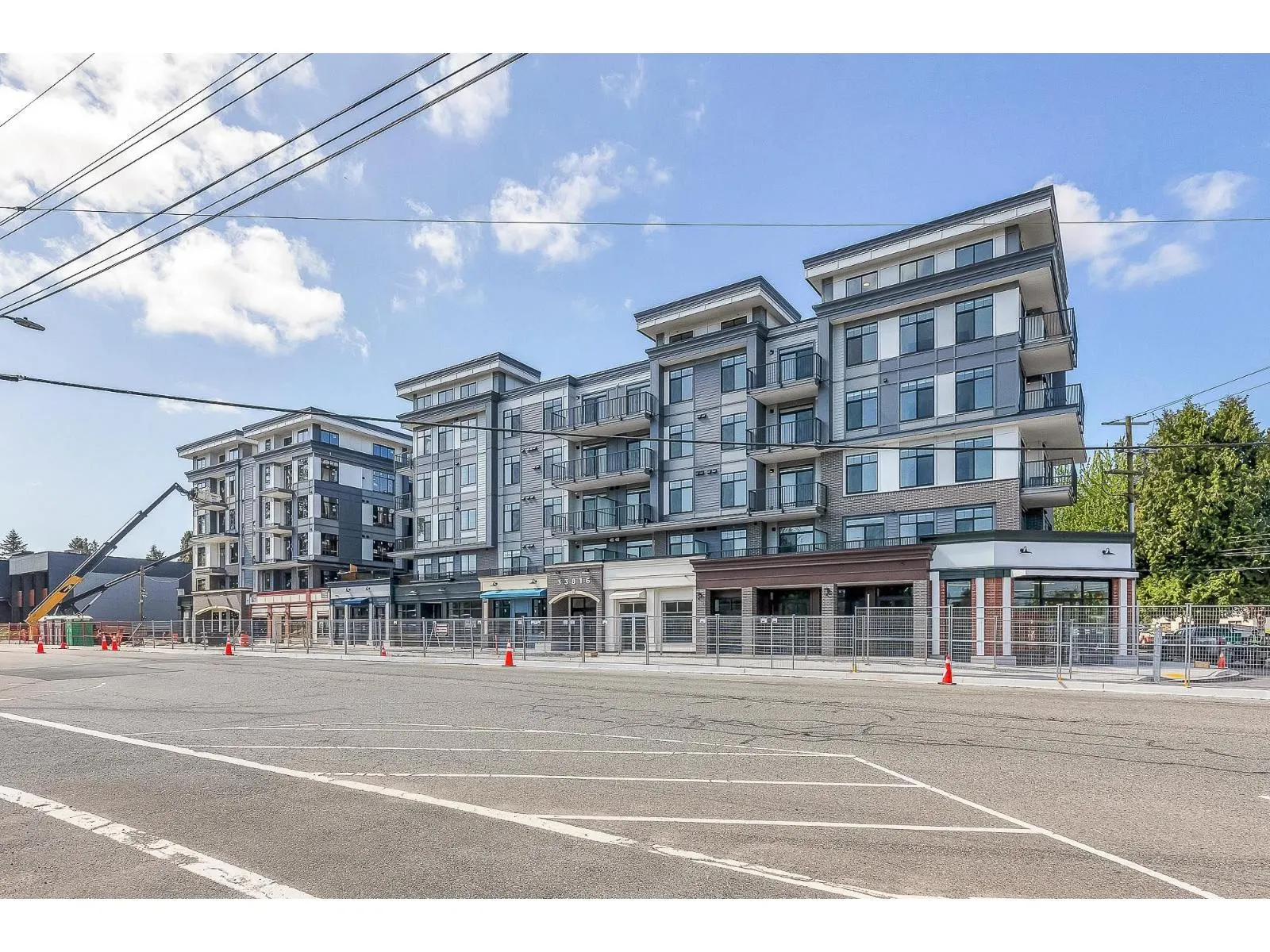 511 33816 SOUTH FRASER WAY