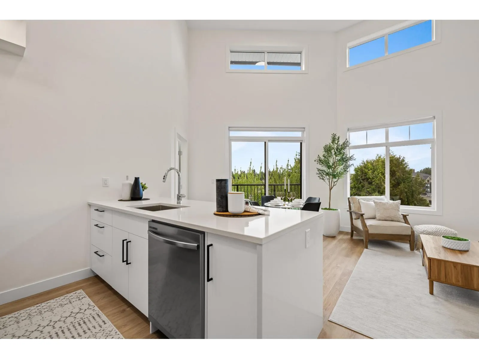 511 33816 SOUTH FRASER WAY