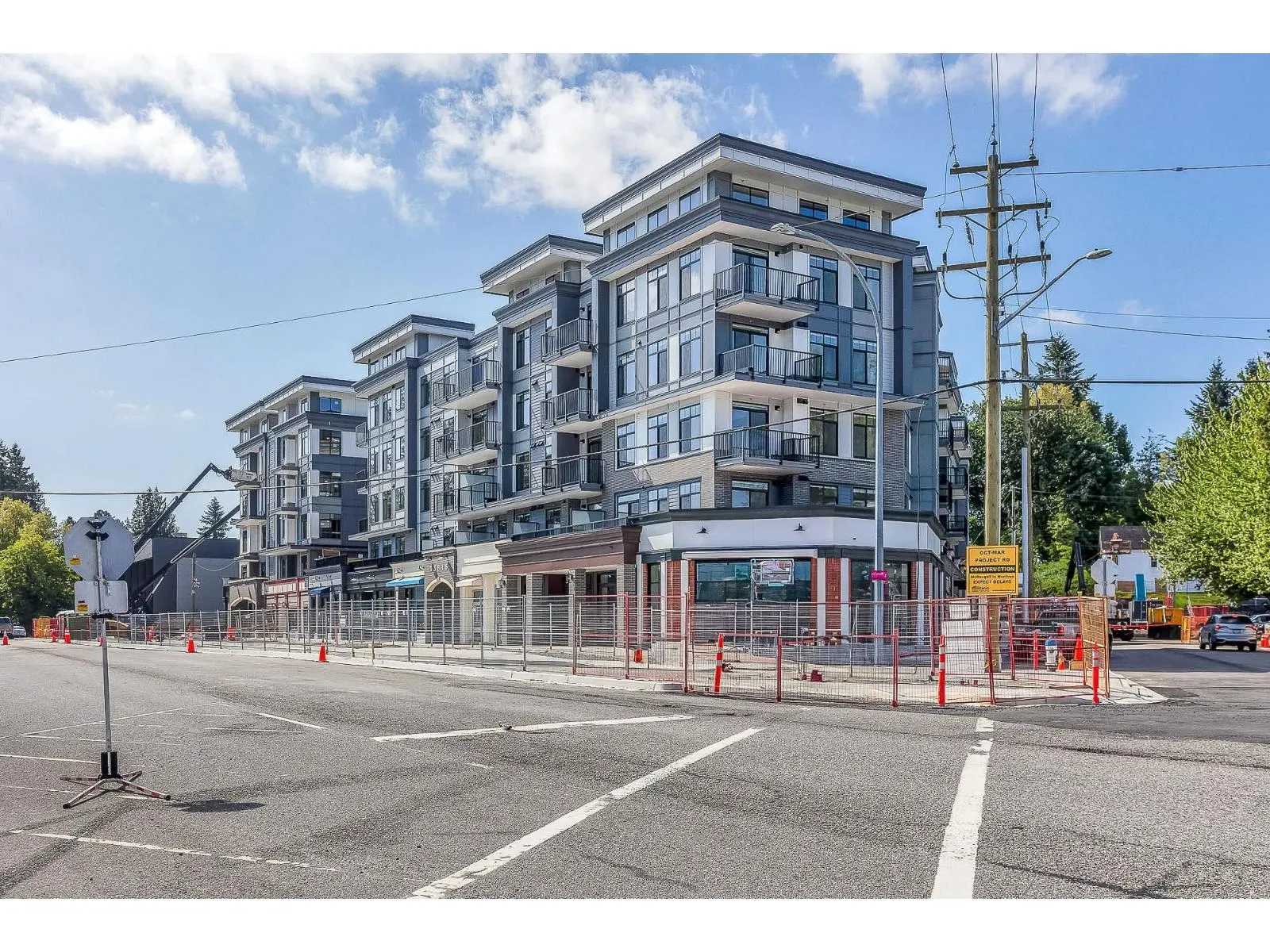 511 33816 SOUTH FRASER WAY