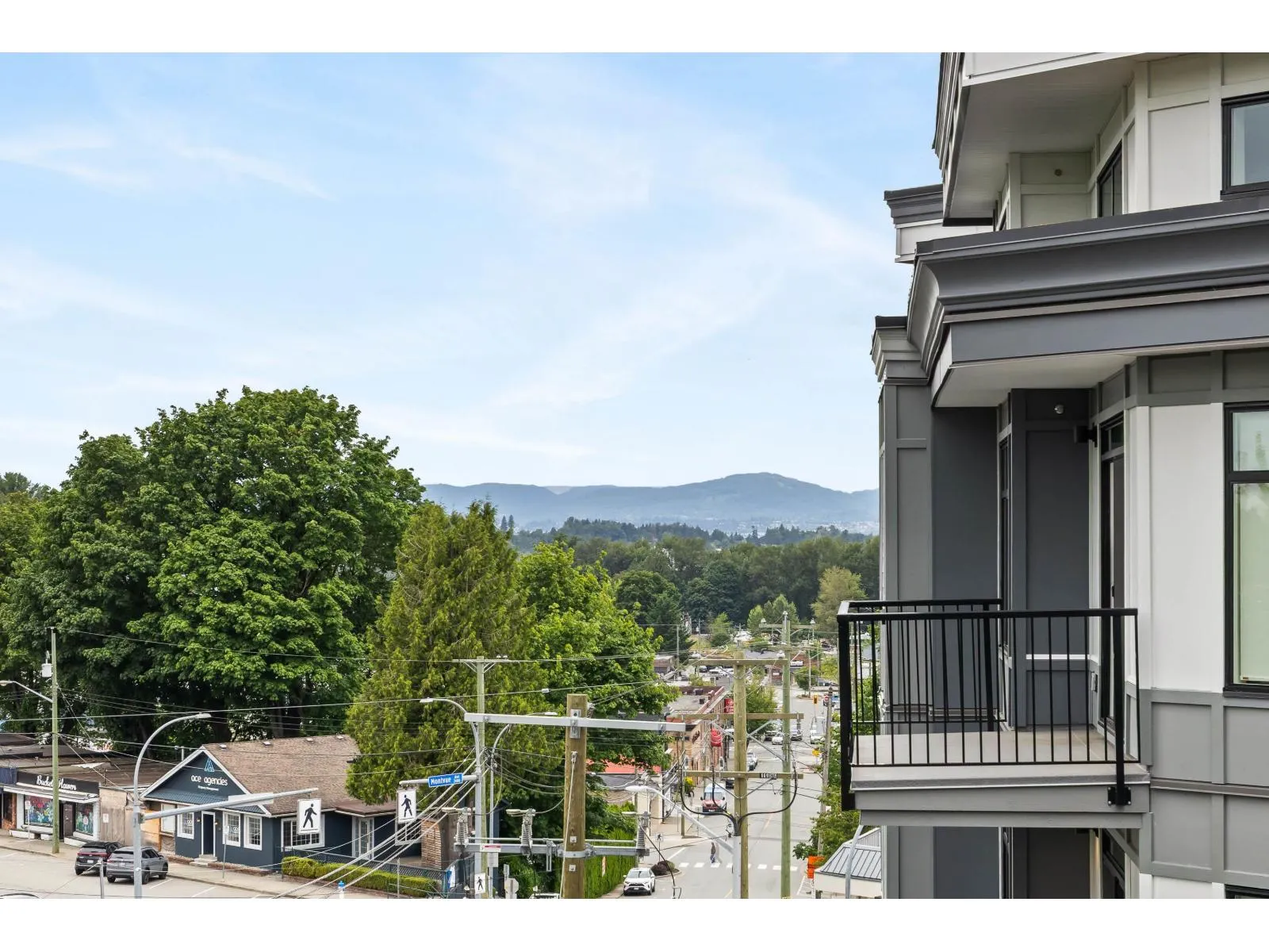 511 33816 SOUTH FRASER WAY
