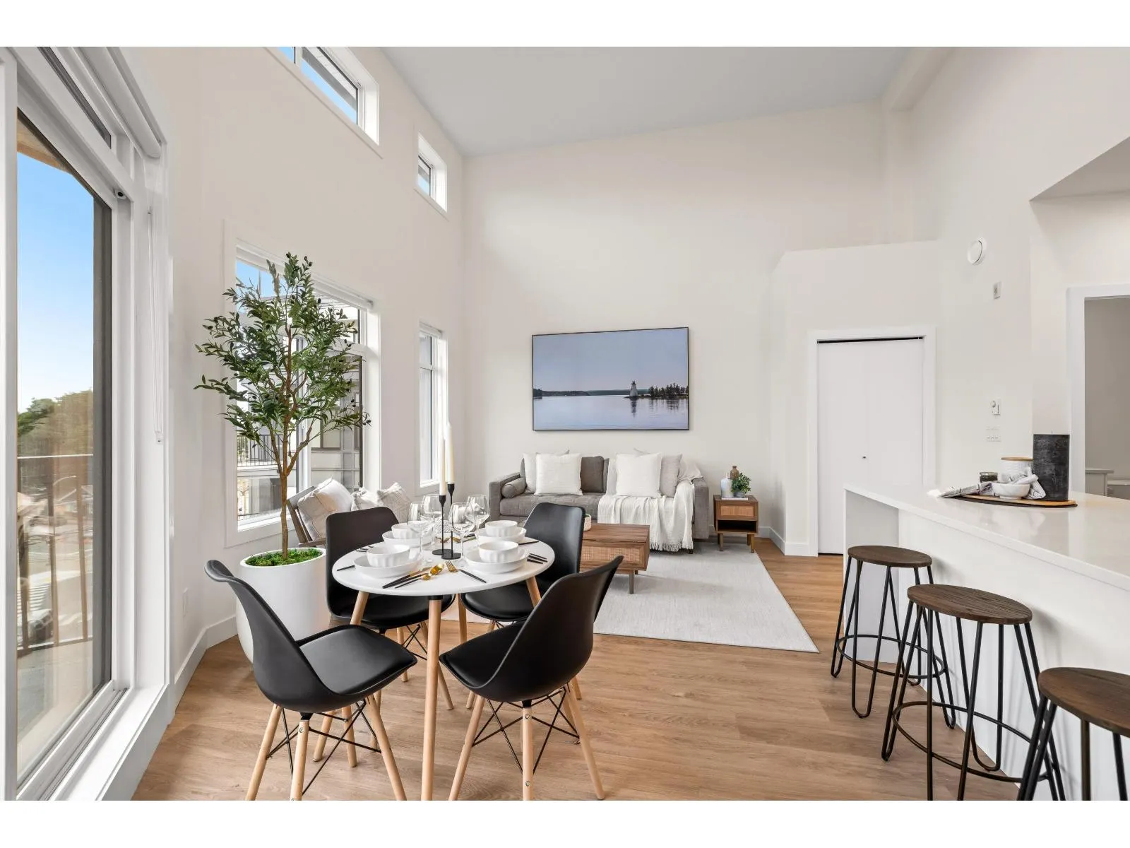 511 33816 SOUTH FRASER WAY
