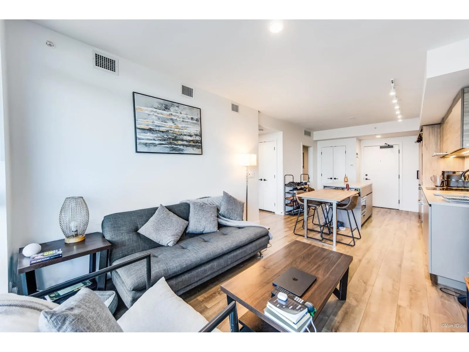 23xx 13428 105 AVENUE