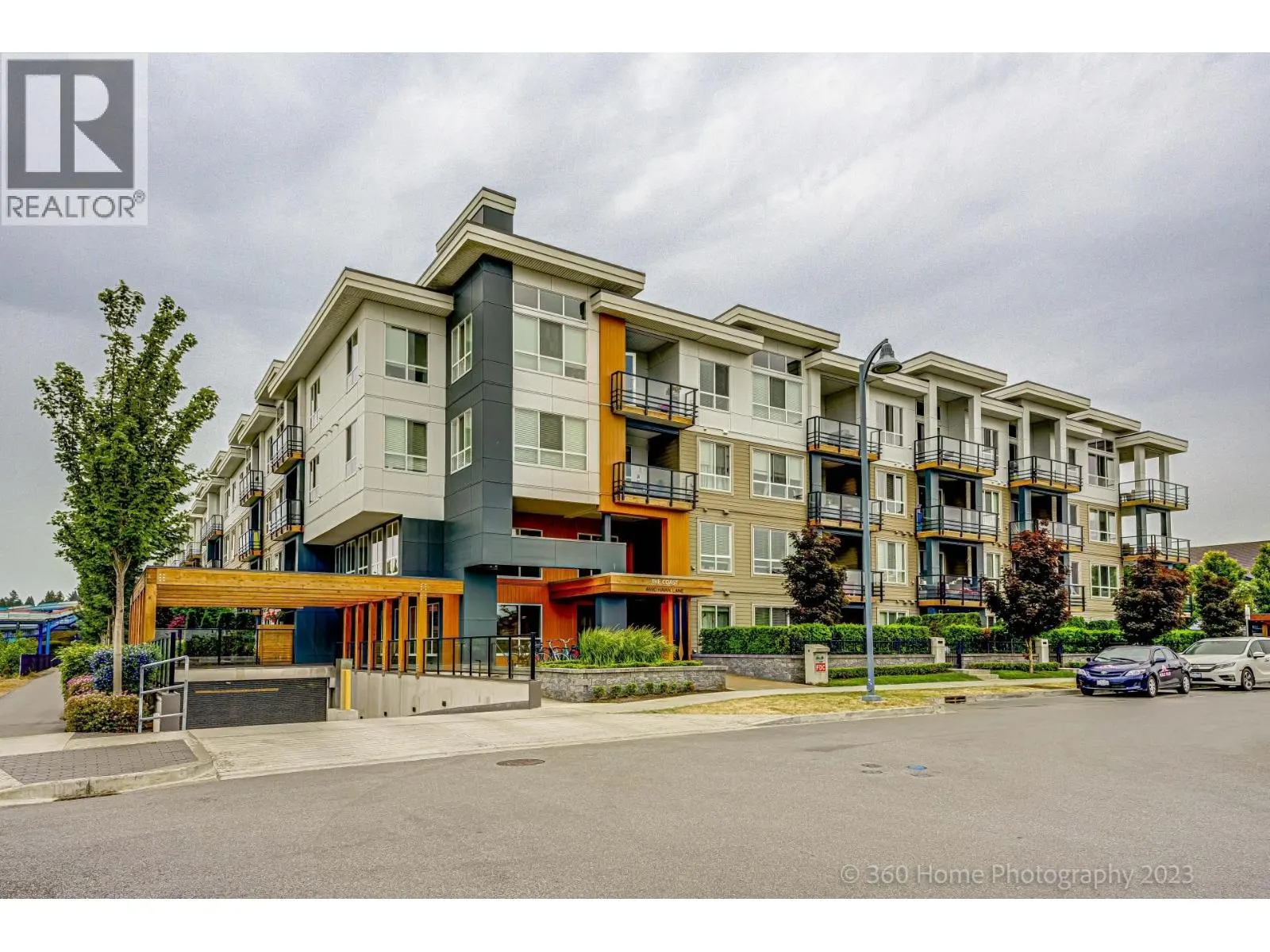 223 4690 HAWK LANE