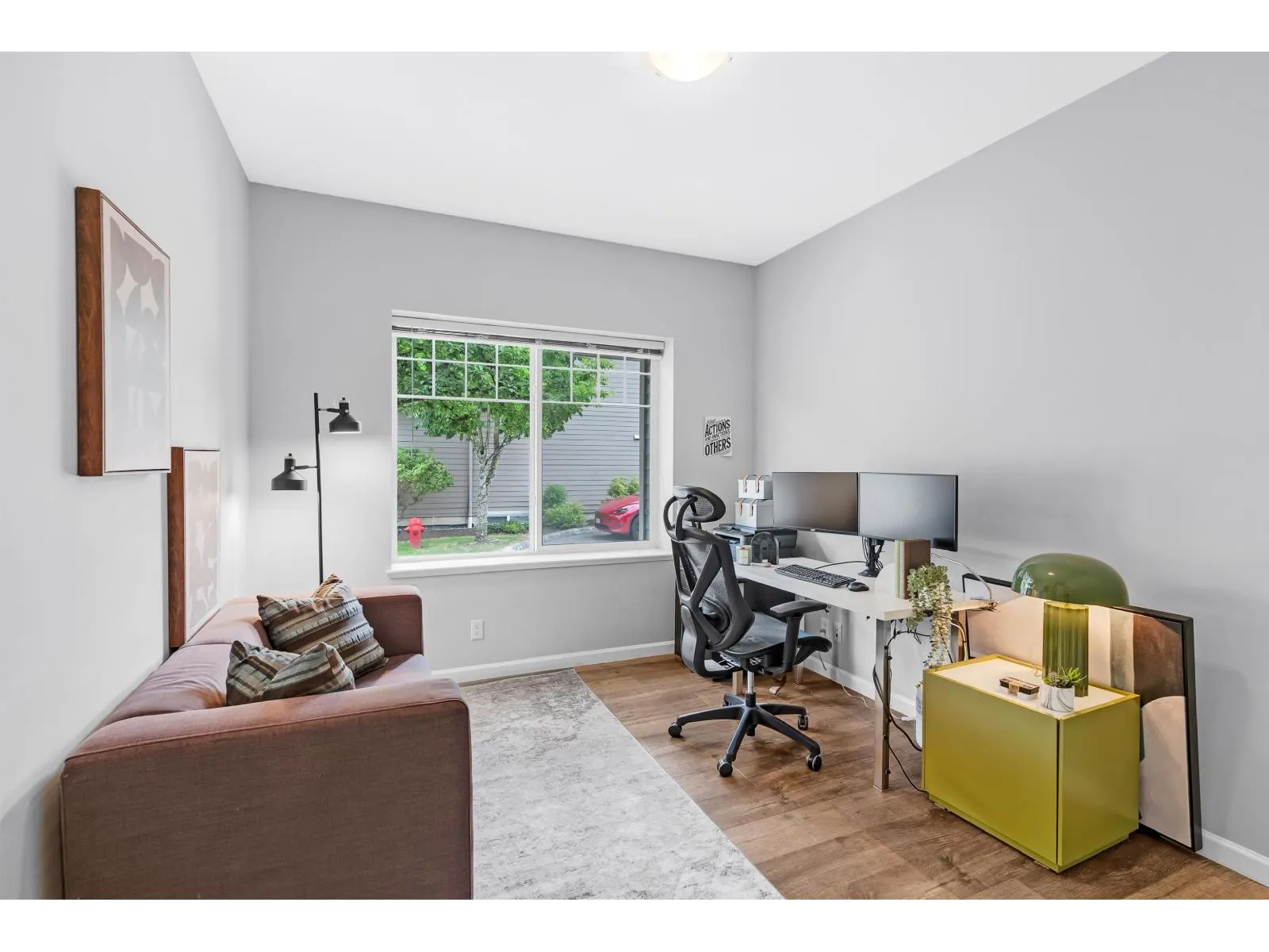 5 3363 ROSEMARY HEIGHTS CRESCENT